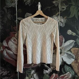 Aritzia Wilfred White Lace Long Sleeve Top